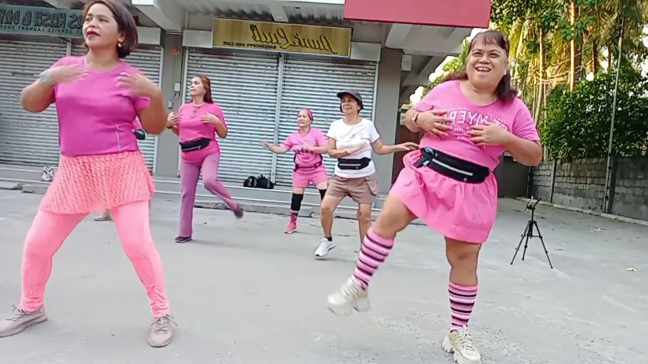 ZUMBA SA MY FAVORITE COLOR PINK ATTIRE