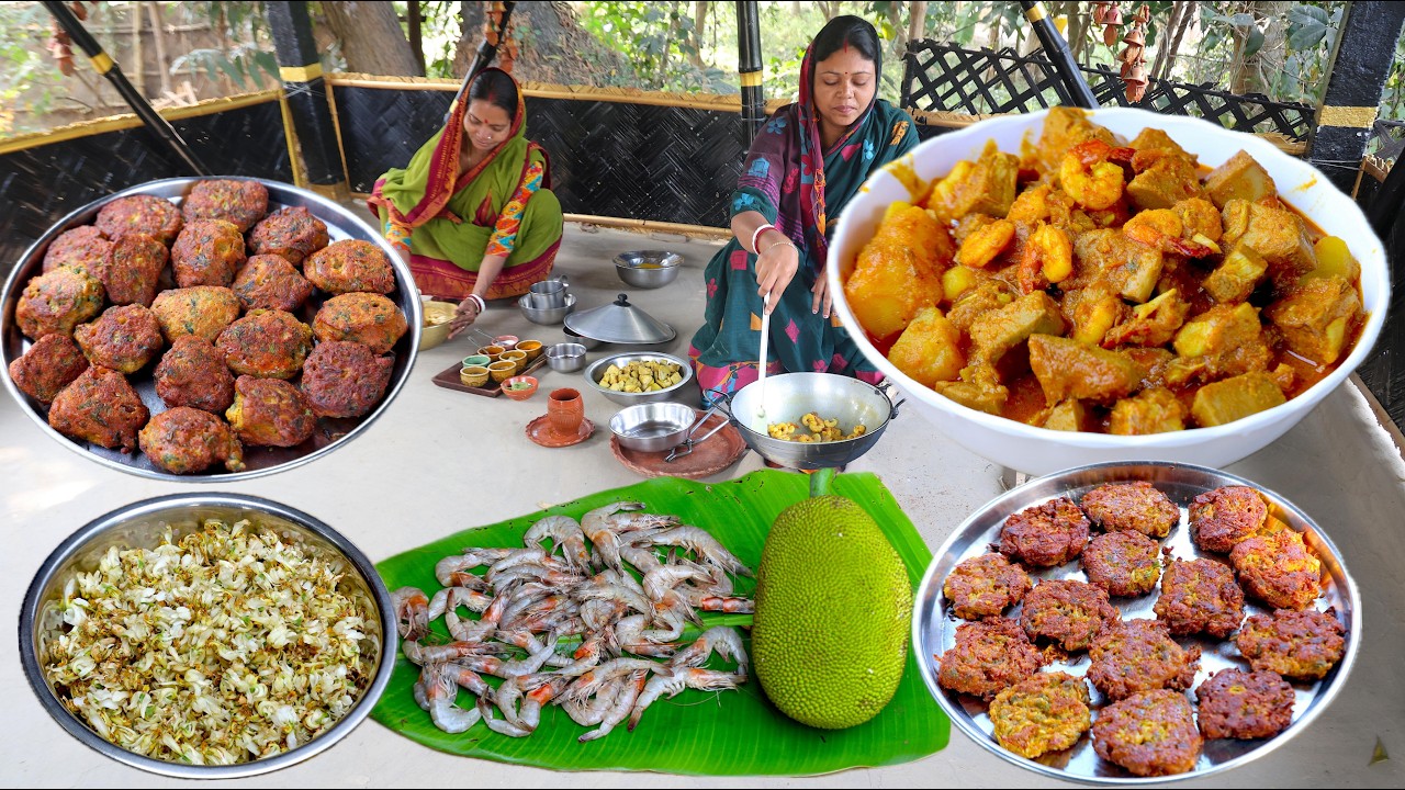 ওবাড়ির মায়ের জন্য আজ বানালাম - এঁচোড় চিংড়ি, সজনে ফুলের বড়া, মাছের ডিমের বড়া / Echore chingri