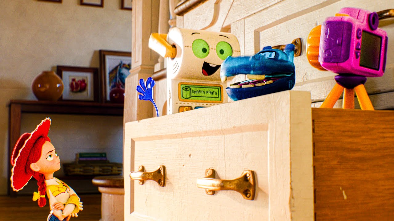 Jessie Brings Smarty Pants' Old Toy Friends Back To Life - Toy Story 5 Clip (2026)