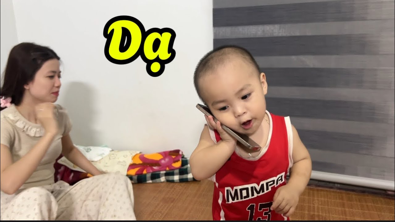 Bon gọi điện cho bố Cường ..!