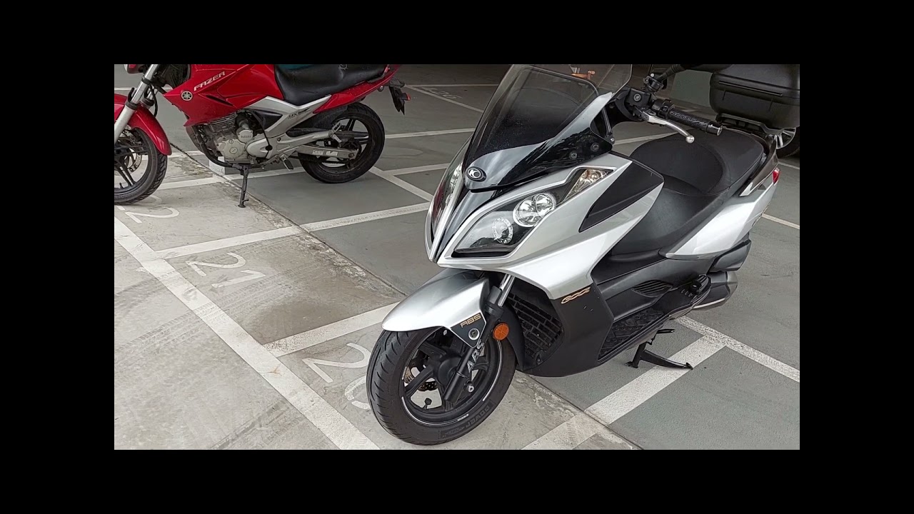 Pontos positivos e negativos da scooter Kymco Downtown, com 59000km