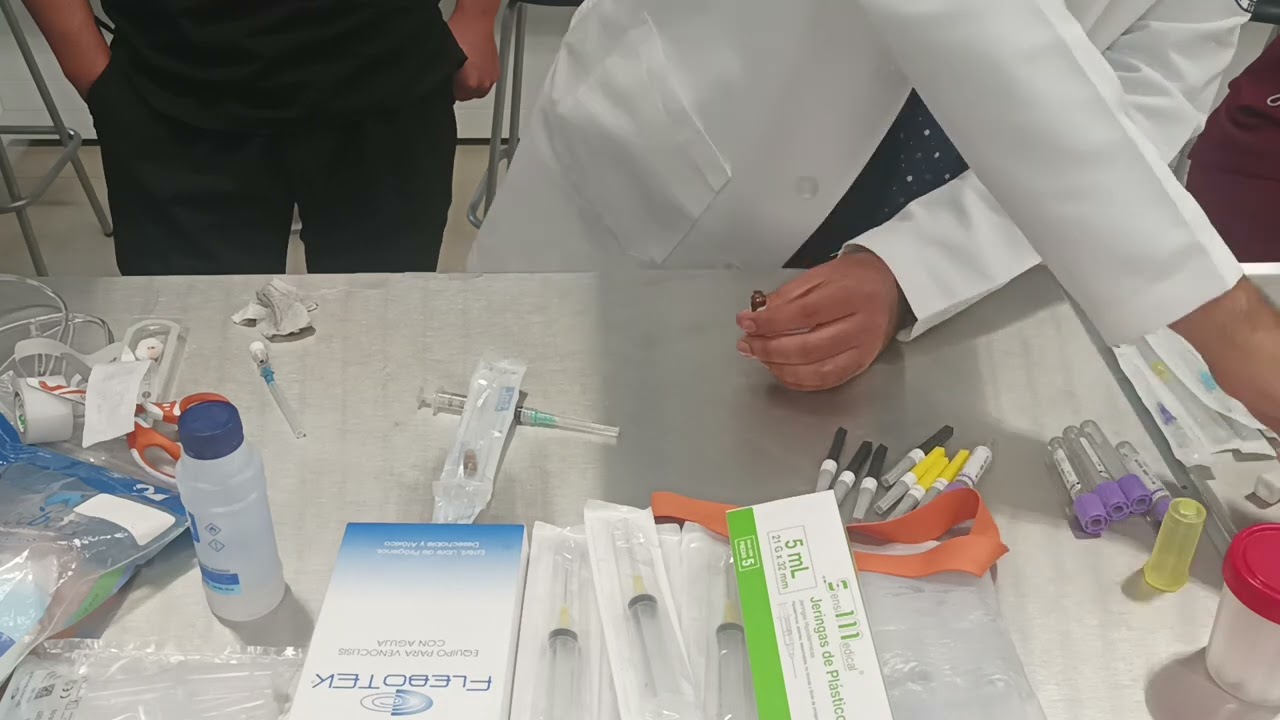 c&oacute;mo romper una ampolleta y administracion por v&iacute;a parenteral de f&aacute;rmacos