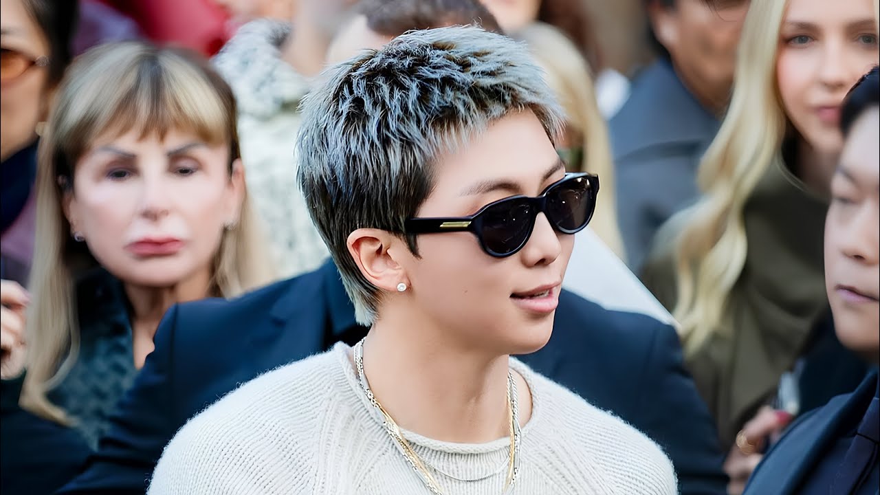 "RM BTS Steals Attention in Bottega Veneta SS2026 Front Row, The King of Fashion Is Back"