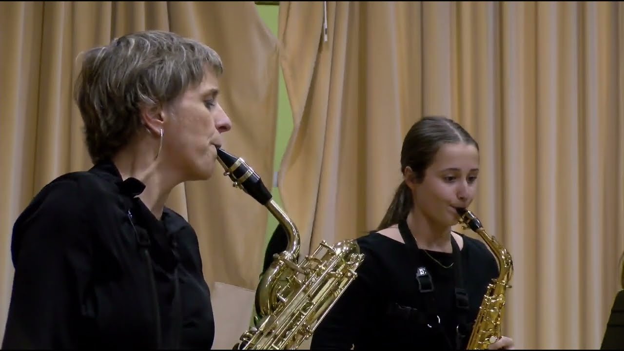 Saxophone Ensemble – Live Performance | ESCIVI 2025