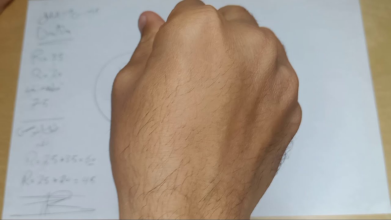 رسم قوس يمس دائرتين من الداخل