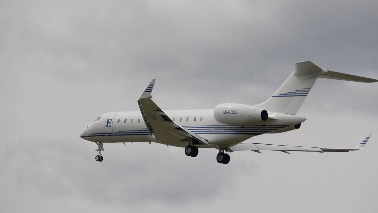 ELTON JOHN'S GLASTONBURY BAND JET. M-EDZE RETURNS TO FARNBOROUGH. 26.6.2023. And more Runway action!