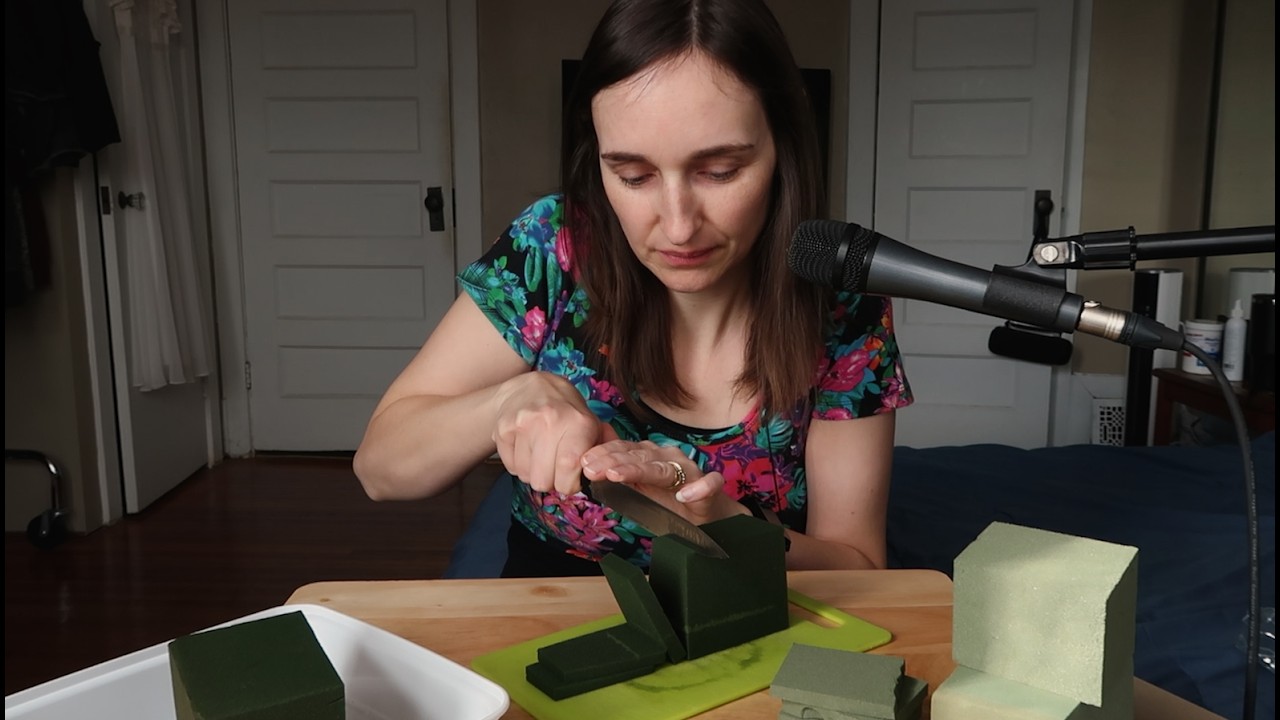 Cutting & Playing with Wet and Dry Floral Foam ASMR ~ Requested by Carishield ~ ASMR video 800!