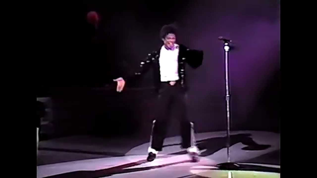 Michael Jackson - Billie Jean (Live at Wembley July, 16 1988) - [HD]