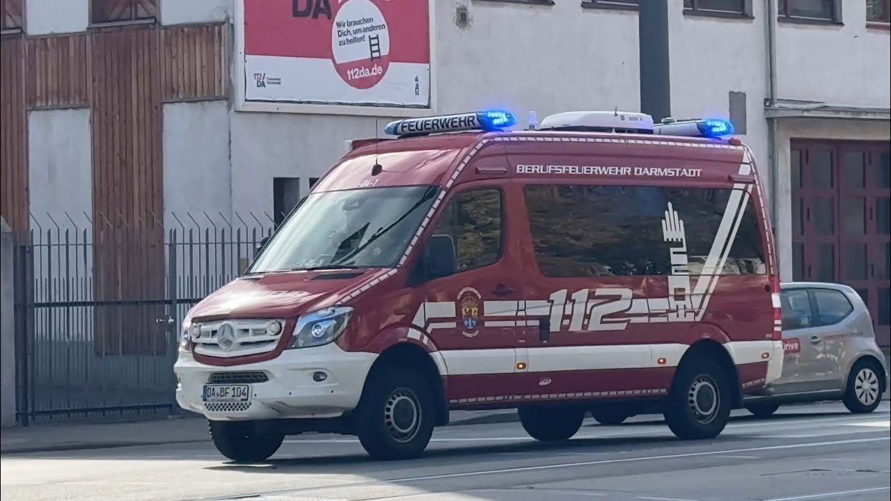 [Gong]ELW-TE+LZ-HLF-NEF-POL-an der BF Darmstadt 