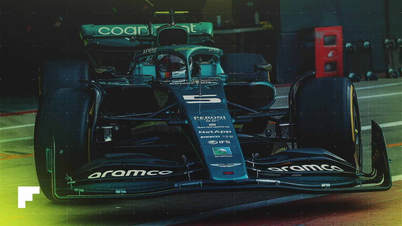 AMR 22 new F1 car live on track!