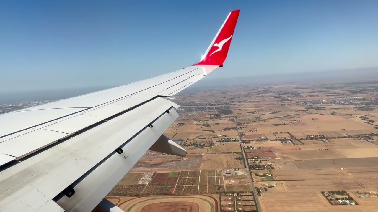 Hard Landing Qantas Airways QF615 from Brisbane to Melbourne
