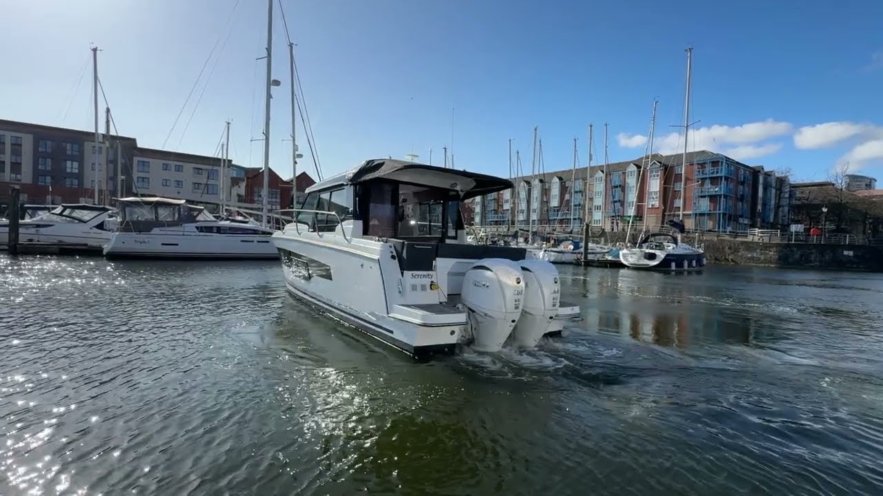 Jeanneau Merry Fisher 1095 for sale by YACHTS.CO