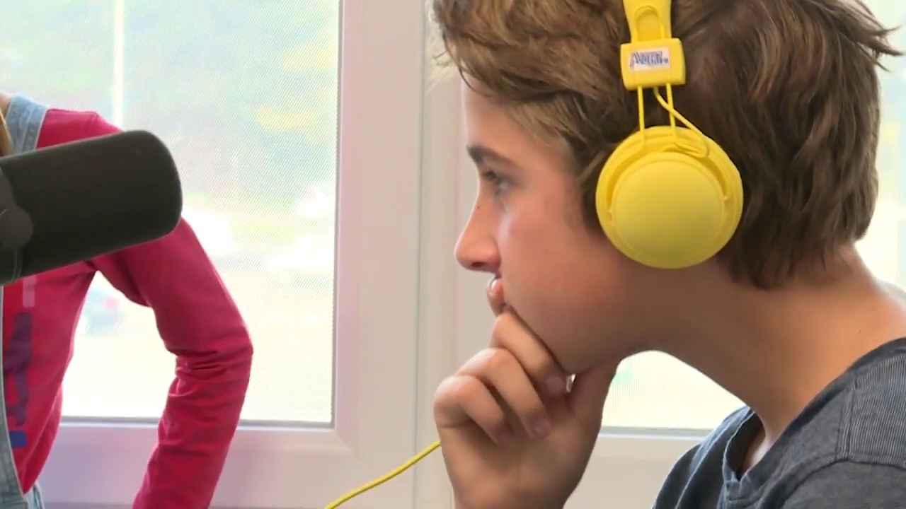 Un atelier radio pour les jeunes avec AZUR FM à Sélestat