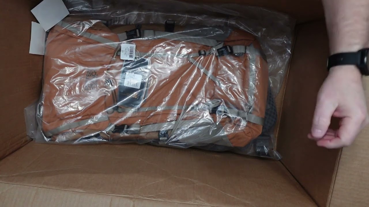 TRAVEL GEAR:  Unboxing New Osprey Bag and Mystery Ranch Bag