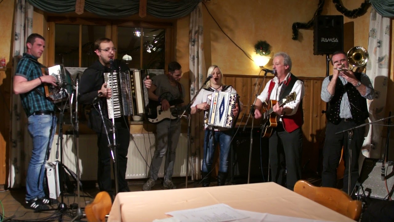Hirscherl jogn im GH Lazarus &copy; OlmHERZ