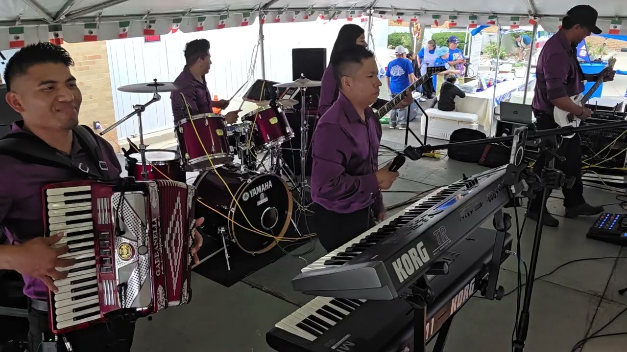 JENNY Y SU CONJUNTO NORTEÑO EN VIVO