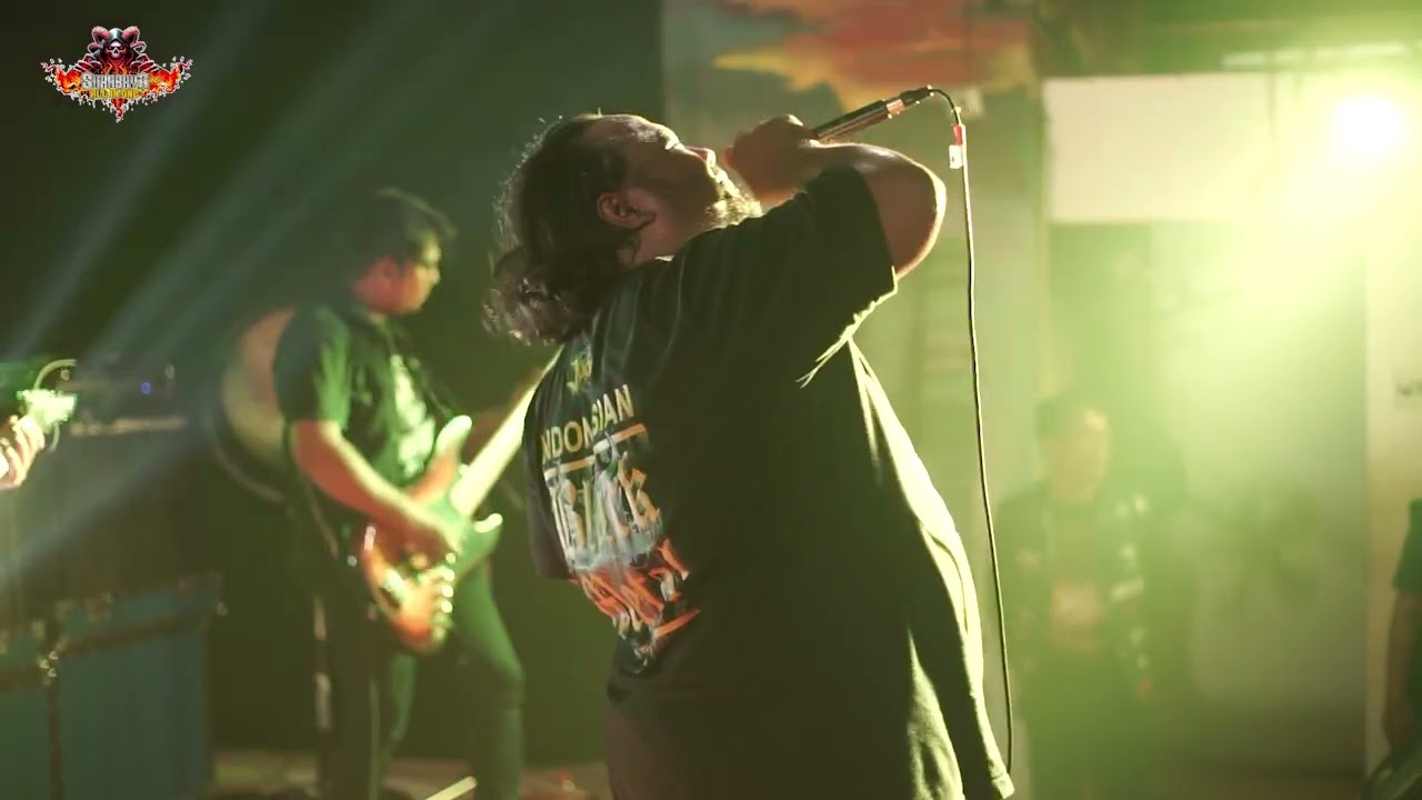 PALACE THE DARKNESS live@ SURABAYA ALL IN ONE#7 Santana entertainment 
