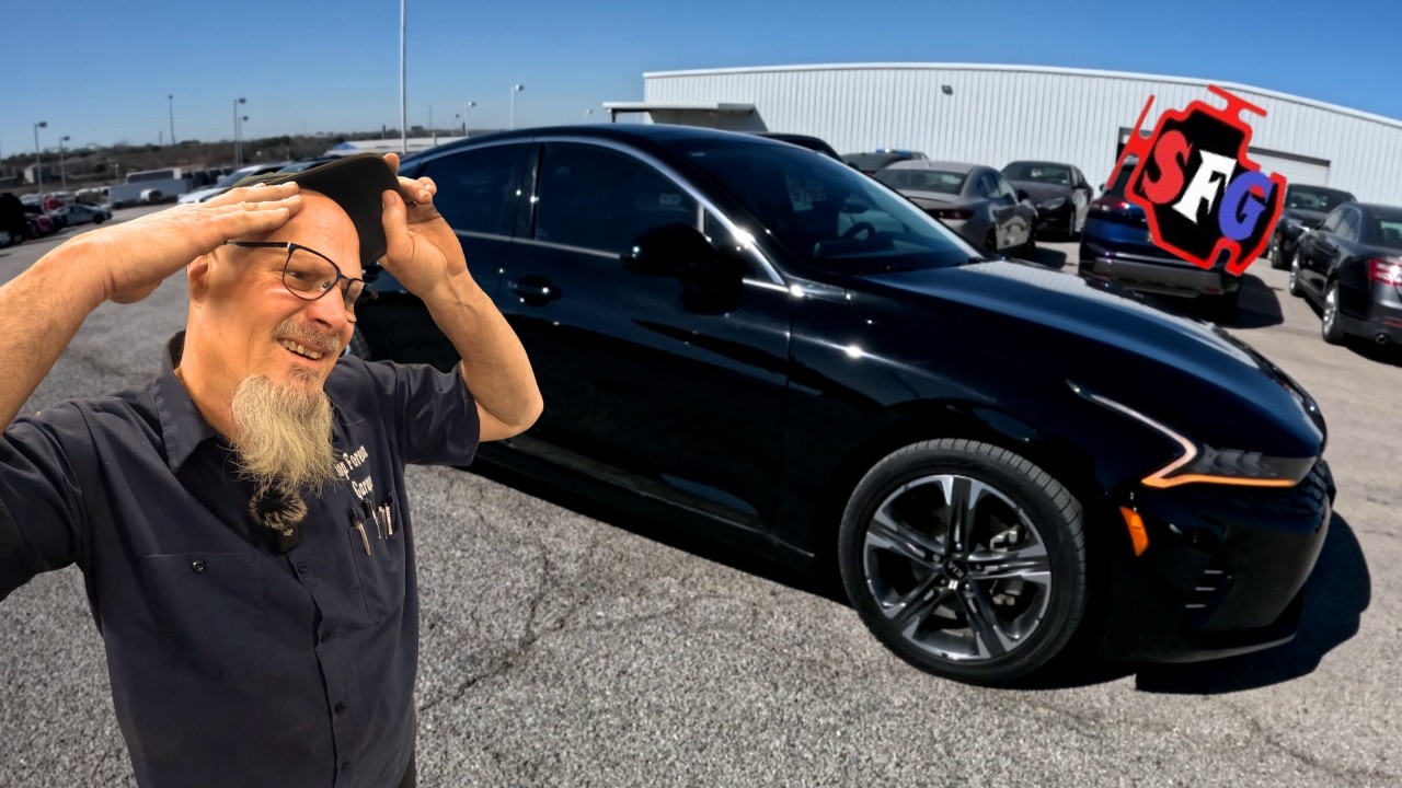 Замена клапана управления системой охлаждения на Kia K5 1.6T 2021 года выпуска.