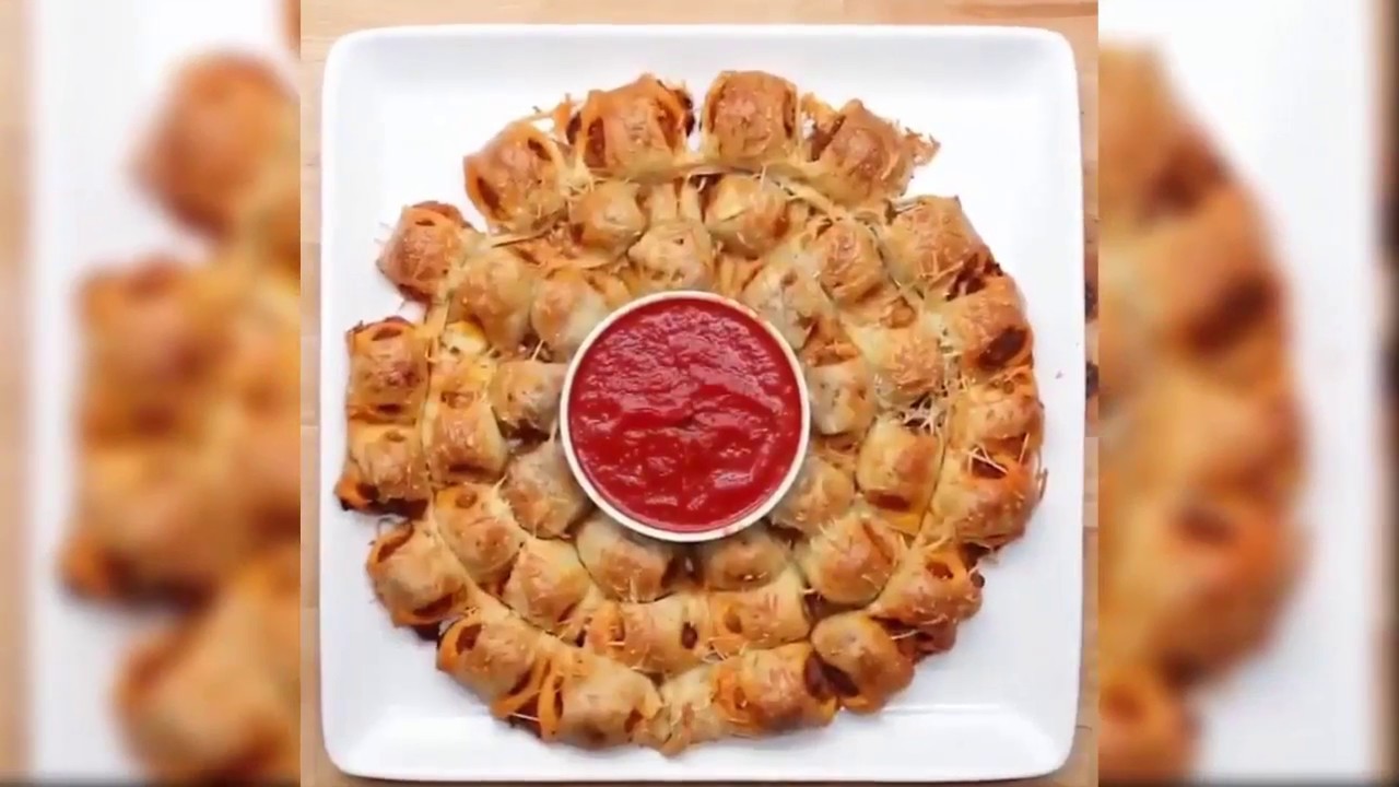 Puff Pastry in Meatballs With Tomato Sauce and Mozzarella Cheese  | Tasty Food