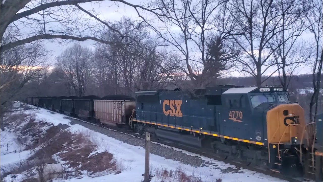 CSX Long Heavy Loaded Coal Train climbing Pars ridge on the B&O OML in Notch8 2/12/26