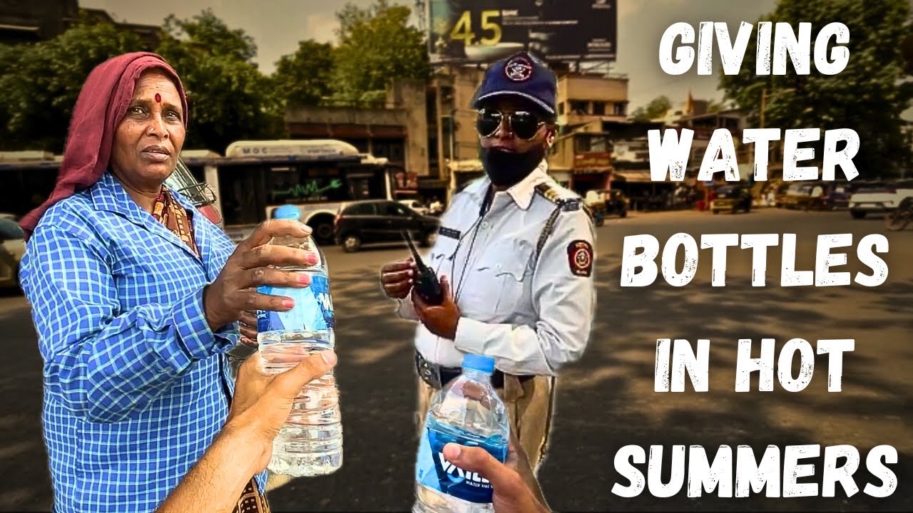 Providing Water bottles in Hot summer (PUNE)..|| To Pune police || Vlog in Pune || #youtube #pune