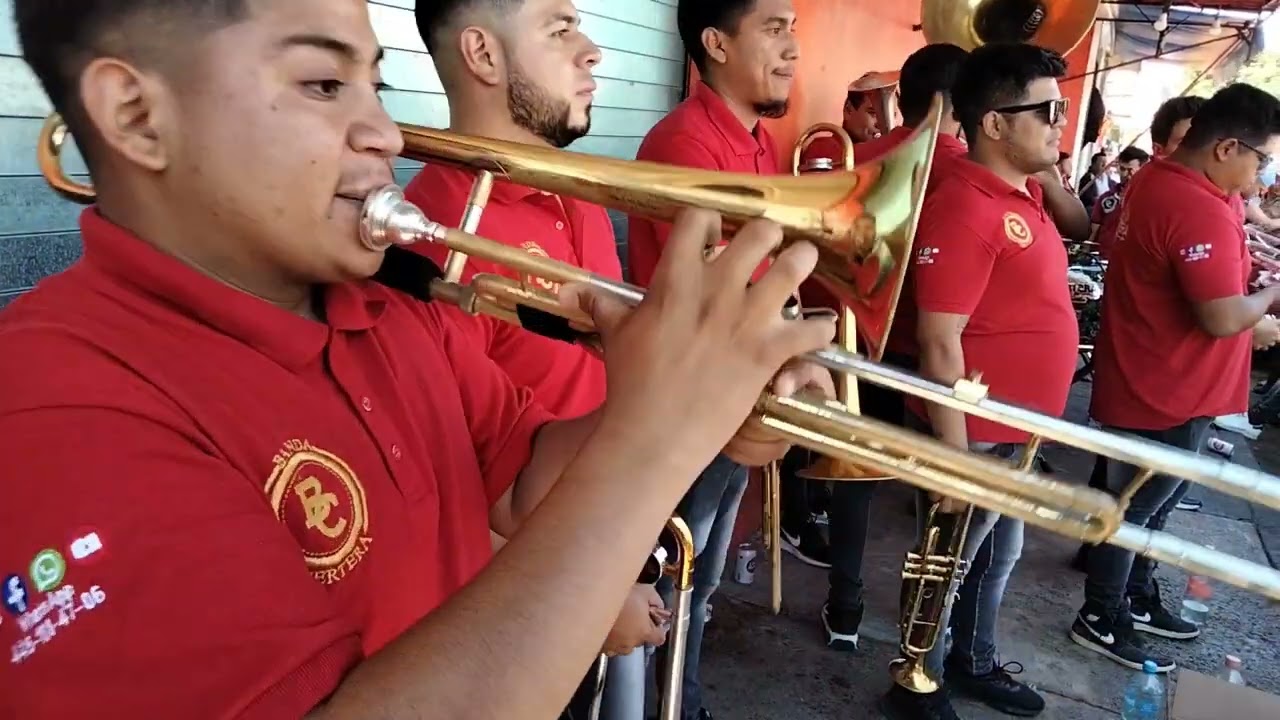 Banda Certera-Corazón De Texas