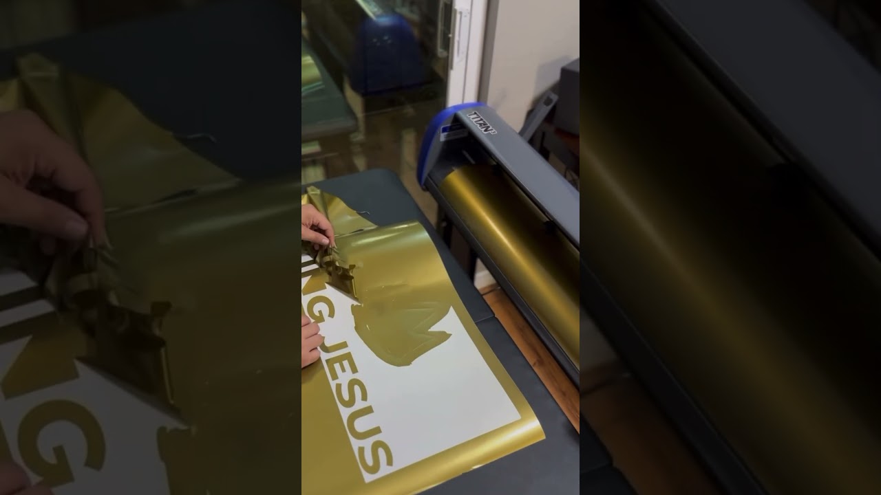 Starting a vinyl decal graphics business. #vinylcutter #vinyldecals #vinylgraphics #success