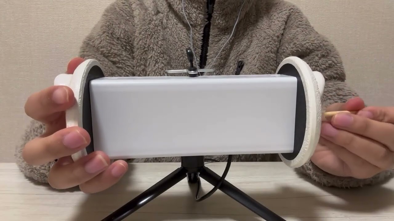 光る耳かきや竹耳かきでasmr