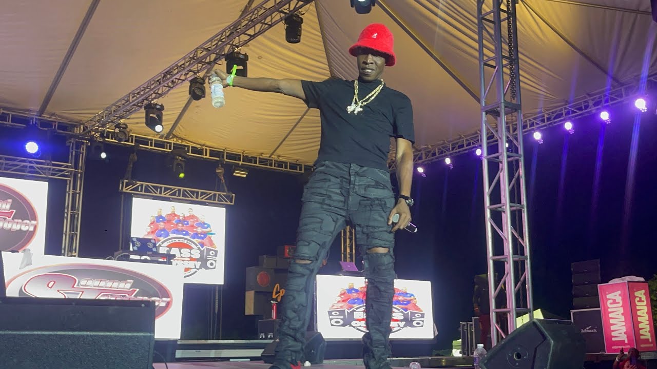 Tony Matterhorn Mek Bishop Escobar Jump off Stage N Mek Sound Man Know Him Come Fi War, Must Watch❗️