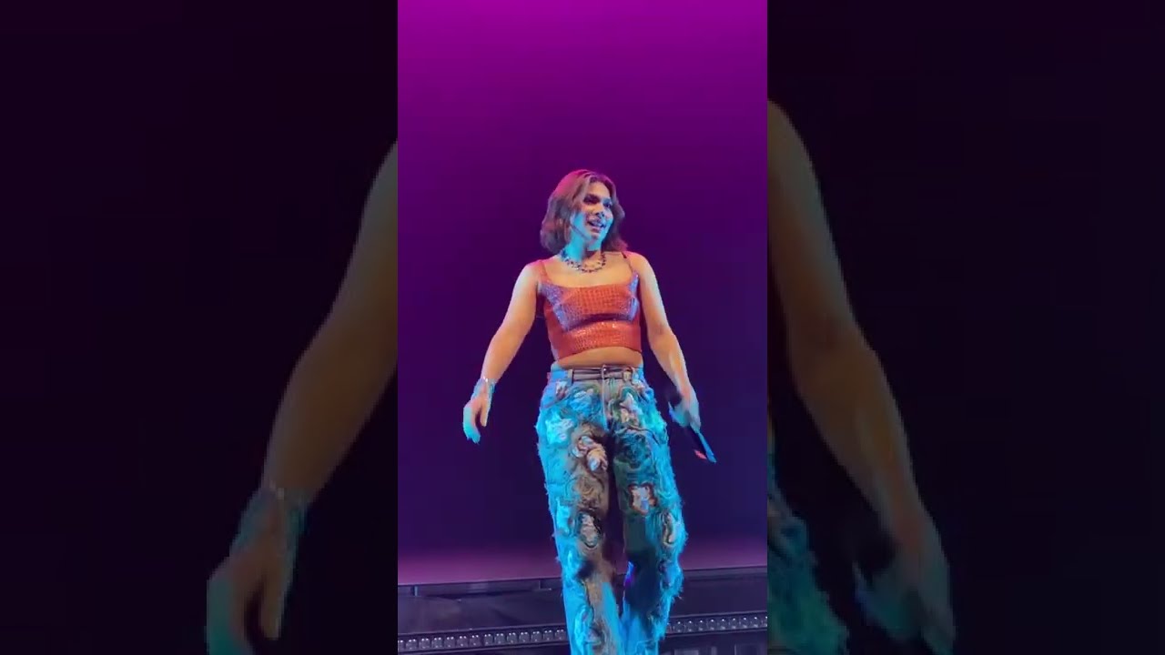Girls Like Girls - Hayley Kiyoko @Hammerstein Ballroom NYC - August 27th, 2022