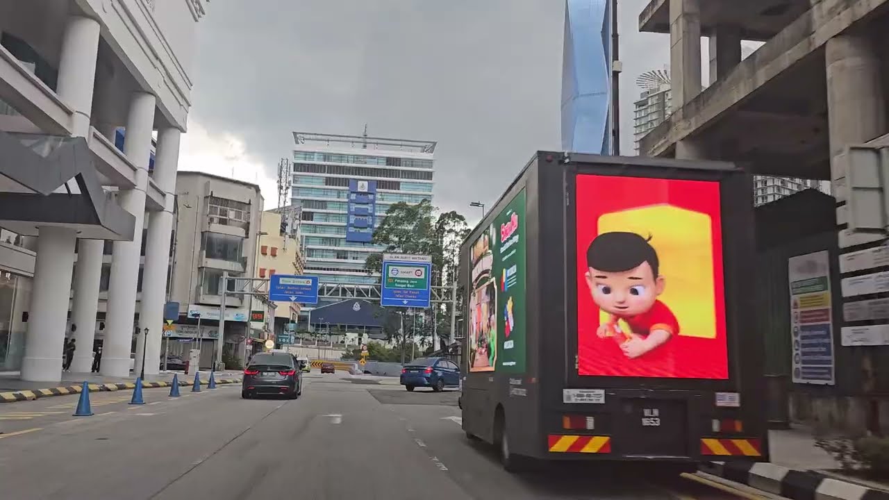 Driving from Bukit Bintang to Dengkil Cybersouth