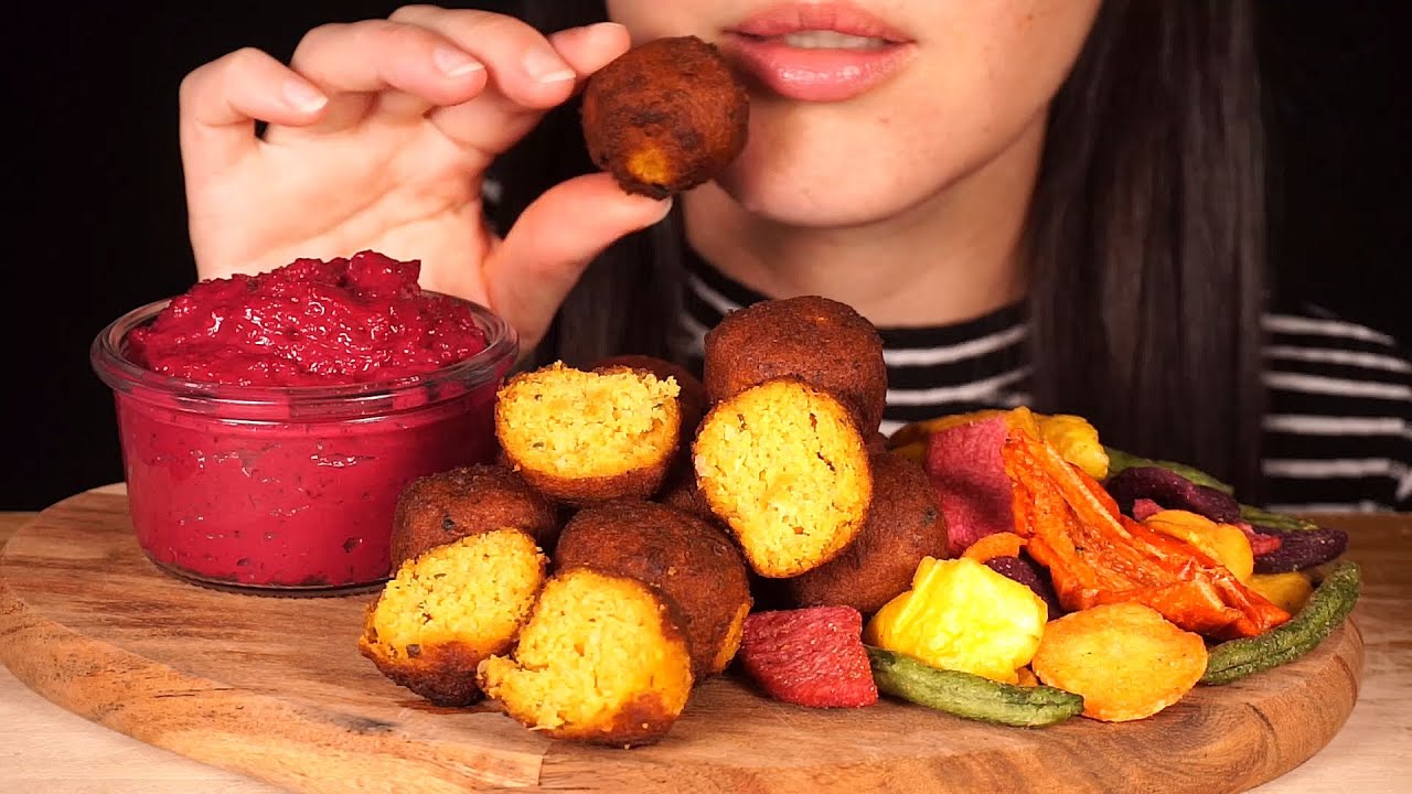 ASMR Sweet Potato Falafels, Beetroot Hummus & Veggie Chips (No Talking)