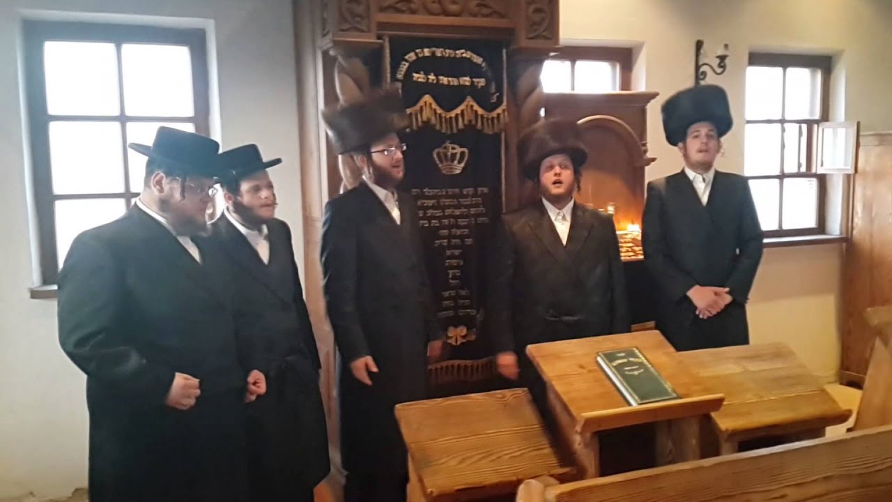 מקהלת מלכות א שבת אין מעז'יבוז ווקאלי |  Malchus Choir A Shabbos In Mezibuz Acapella