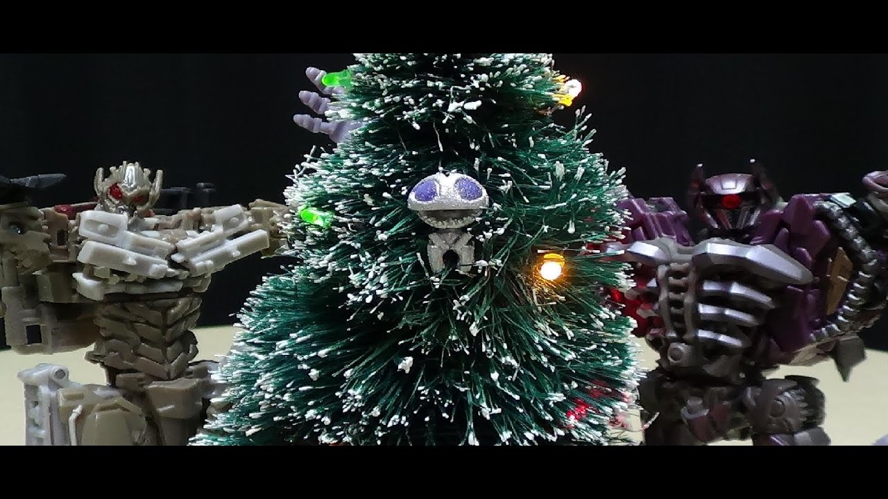 EmGo's CHRISTMAS SPECIAL: An EmGo Skit