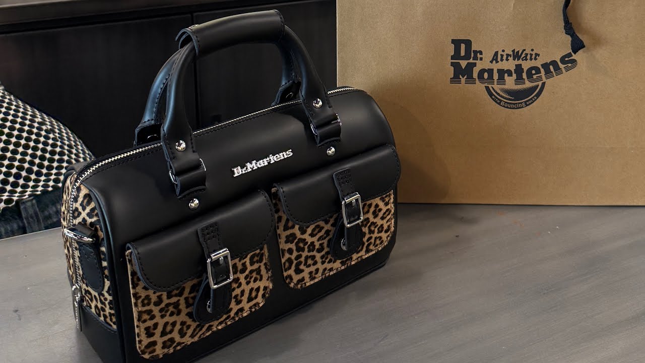Dr. Martens Kiev top handle bag&bull; unboxing & first impressions