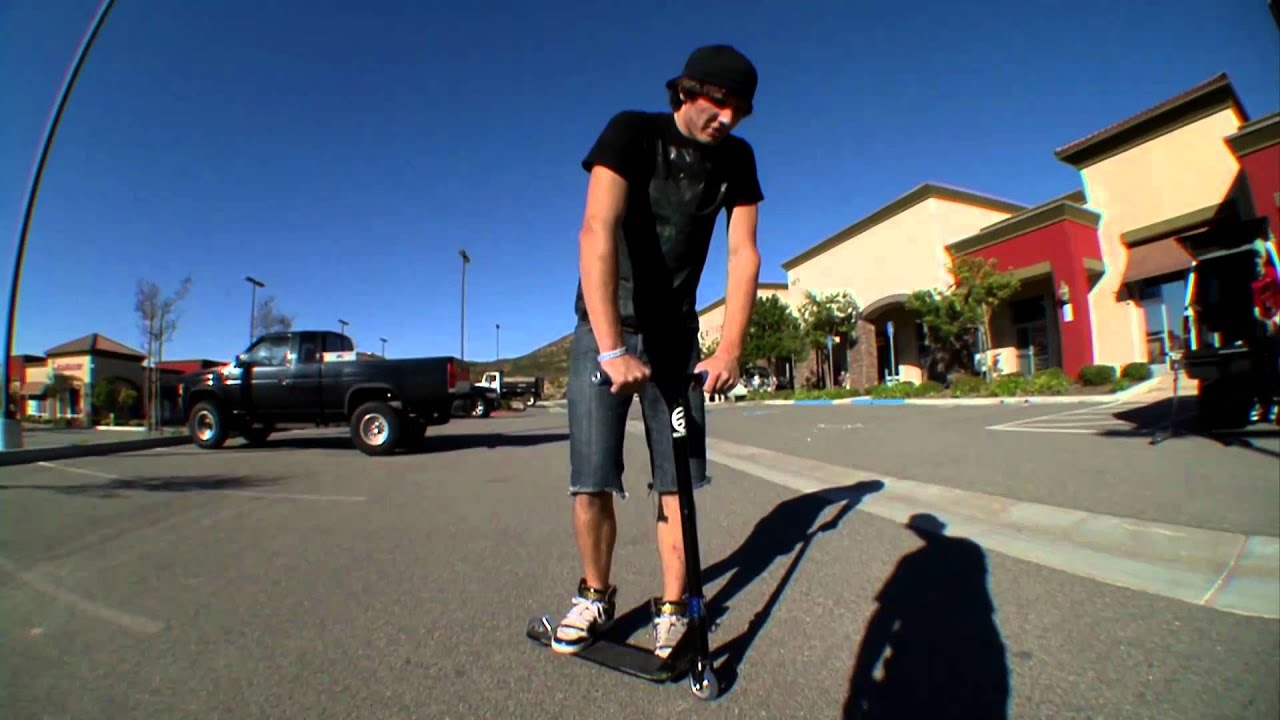 Scooter Zone How to: Invert with Raymond Warner