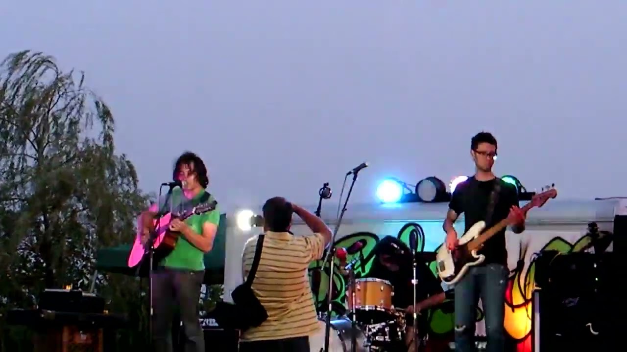 The War on Drugs Waterfront Wednesdays, Penn Treaty Park, Fishtown, Philadelphia 2009