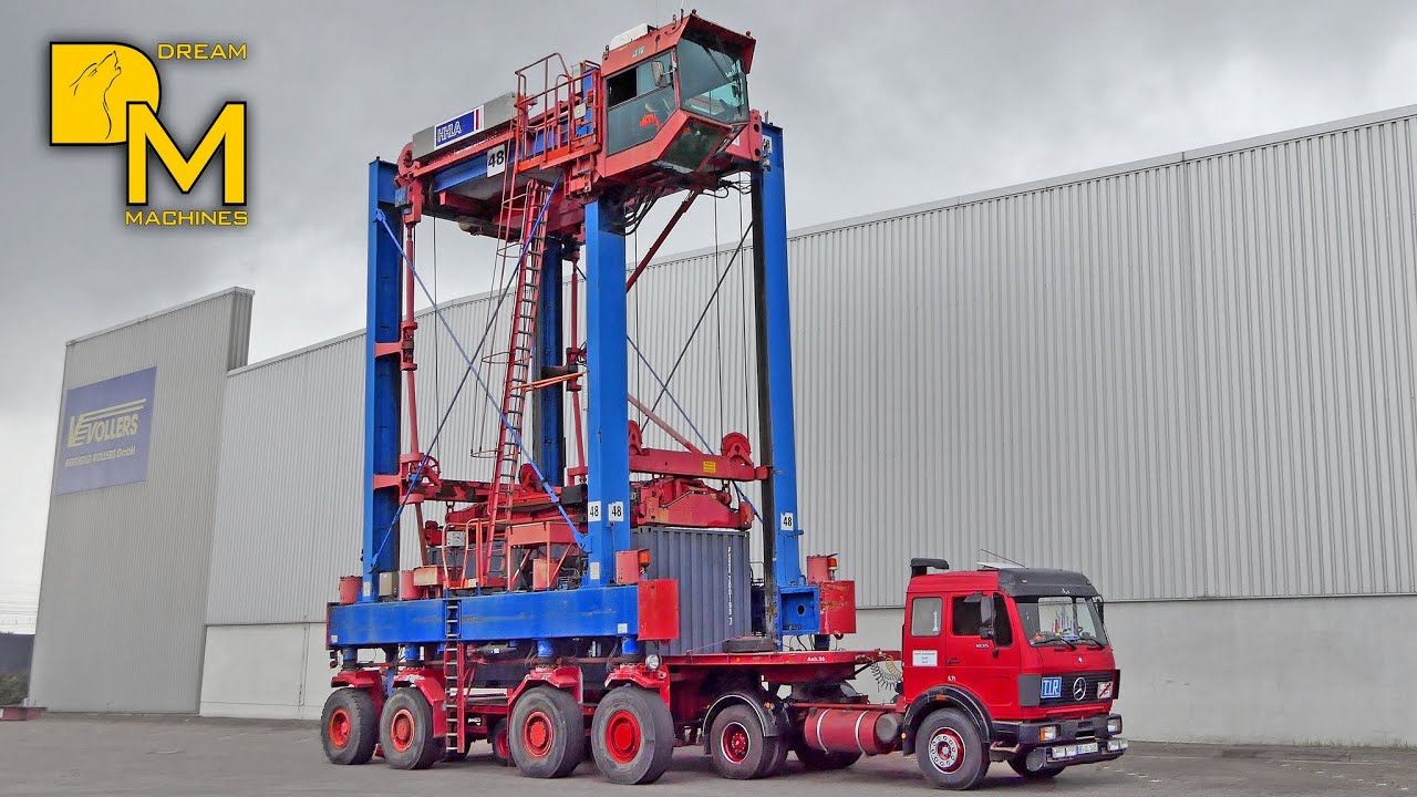 Incredible port heavy equipment Noell Straddle Carrier loading unloading trucks🚢🚛🚚