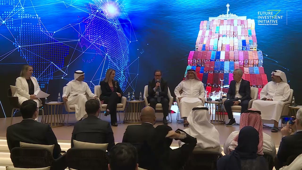 Navigating a Disentangling Globe - #FII6 - Day 1