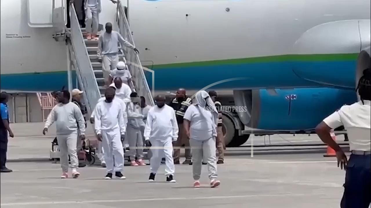 Plane carrying dozens deported from US arrives in Haiti
