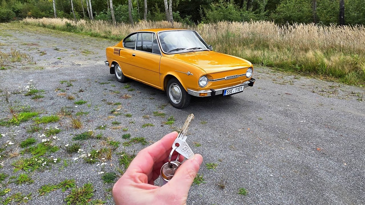 Škoda 110 R Coupé (1970–1980) | Quick Silent Walkaround in 4K | Classic Czech Sports Car