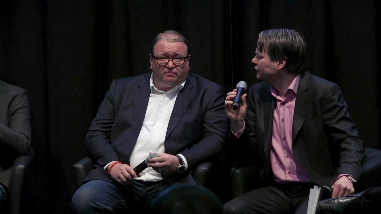 Podiumsdiskussion: Ersetzt online den Juwelier?