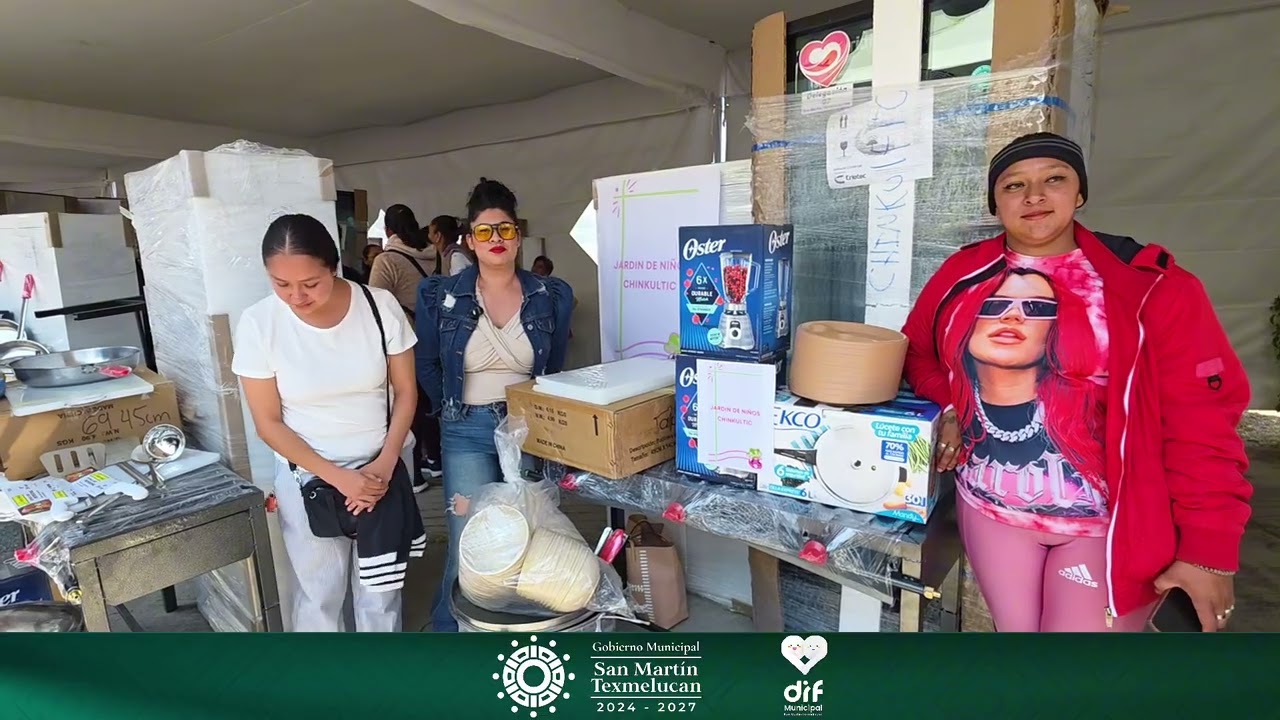 Recibimos  Programa de Obra Comunitaria del Sistema Estatal DIF, encabezada por Ceci Arellano.