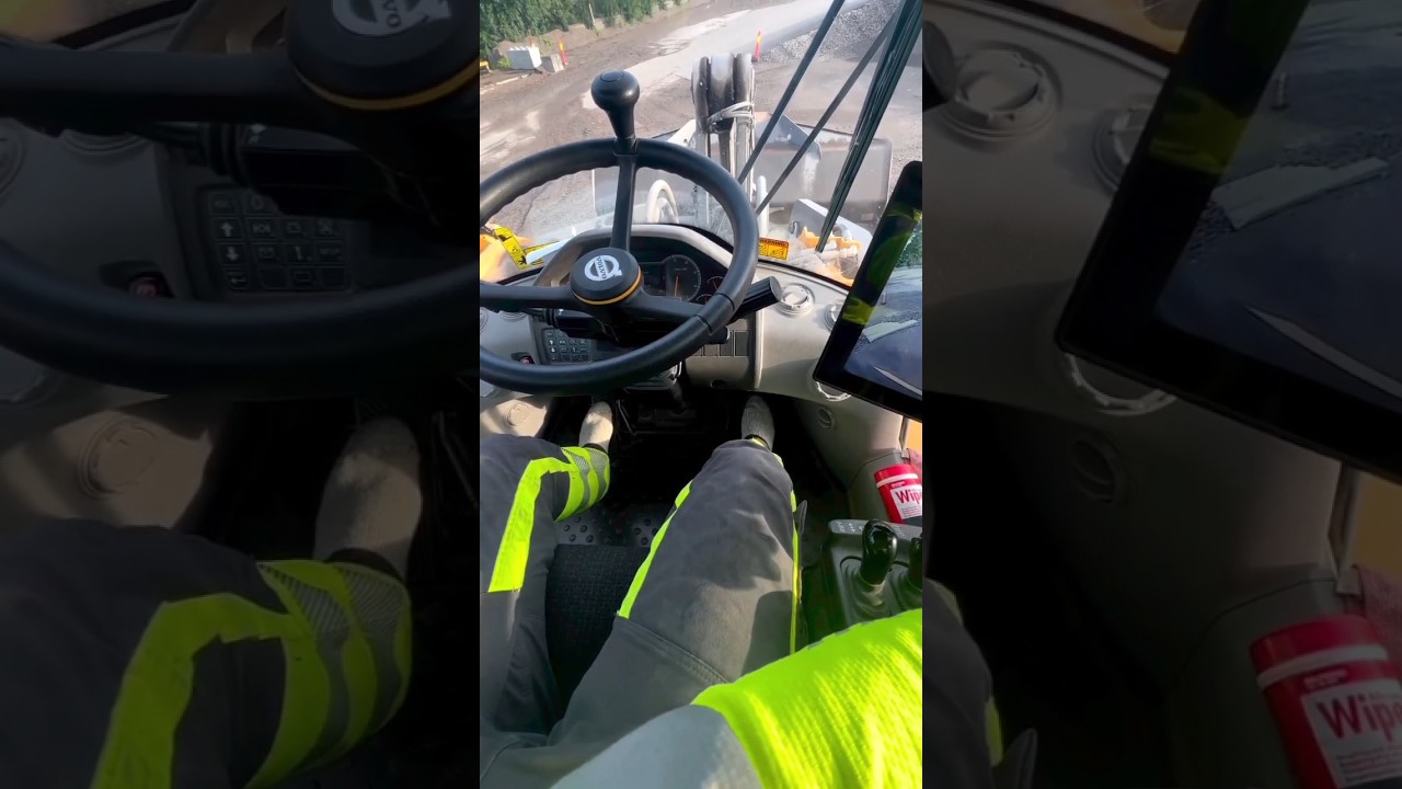 BRAND NEW JOYSTICK 🕹️ WHEEL LOADER VOLVO LH220