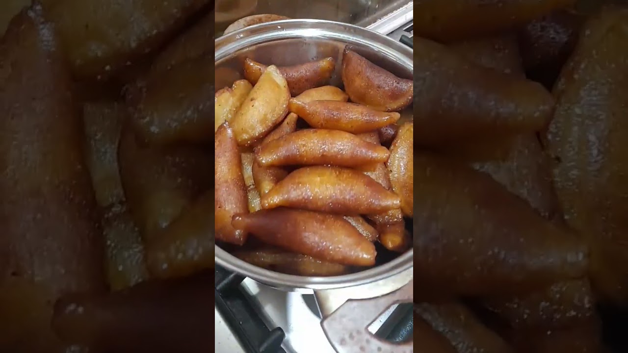 مكونات وصناعة القطايف حلوى رمضان 