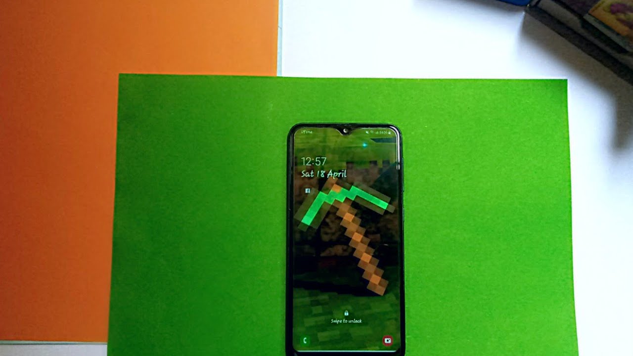 Samsung Galaxy  A10 MineCraft PE Gameplay (2020)
