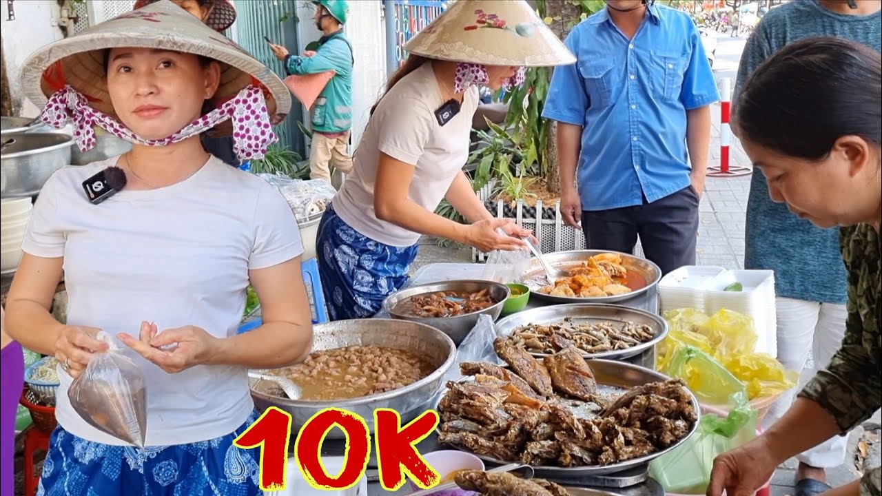 Đông khủng khiếp tại quán cơm phần đồ ăn 10k dành cho người lao động 