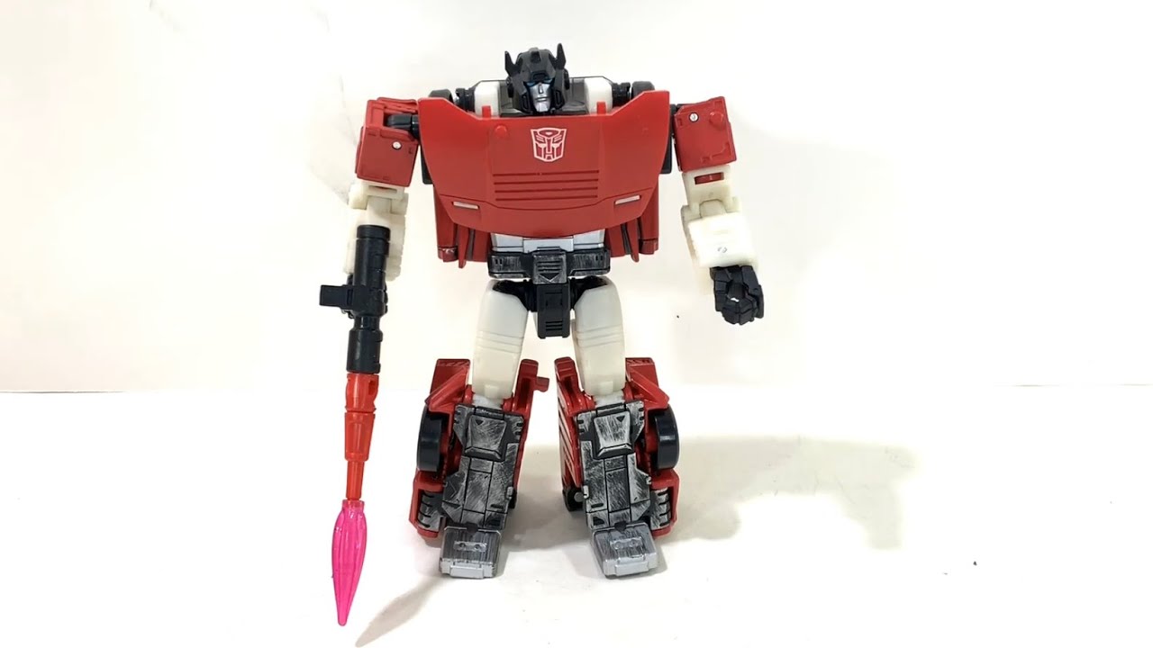 Review of Transformers SIEGE Deluxe Class SIDESWIPE - War For Cybertron Trilogy Figure