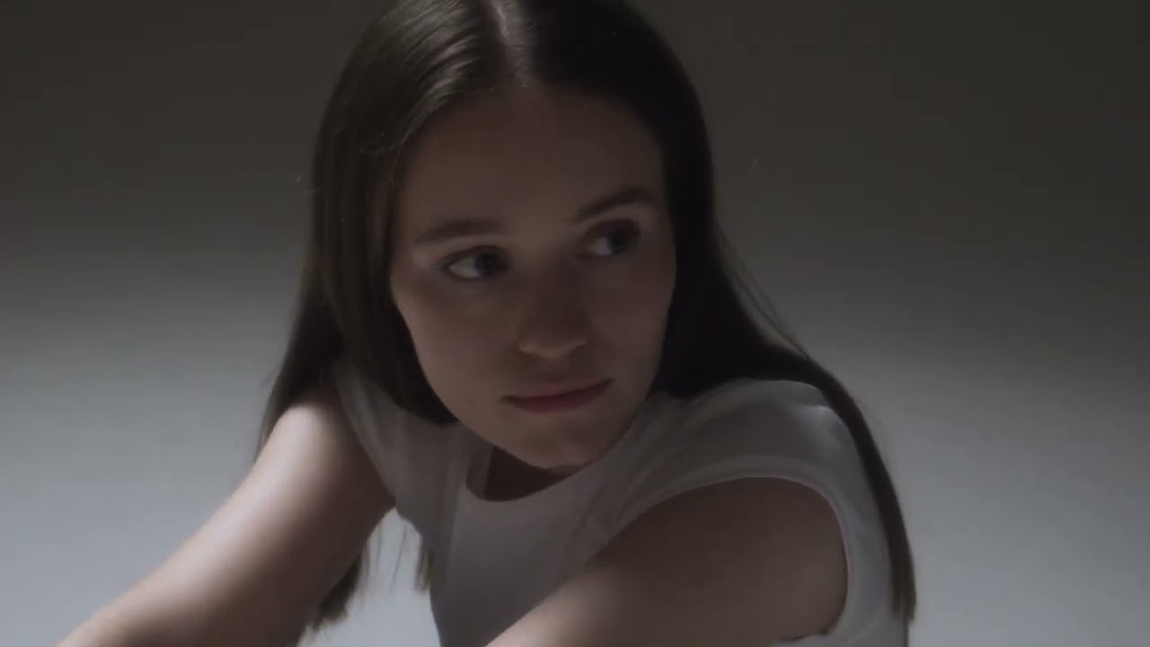 Sigrid - Ghost (Visualiser)