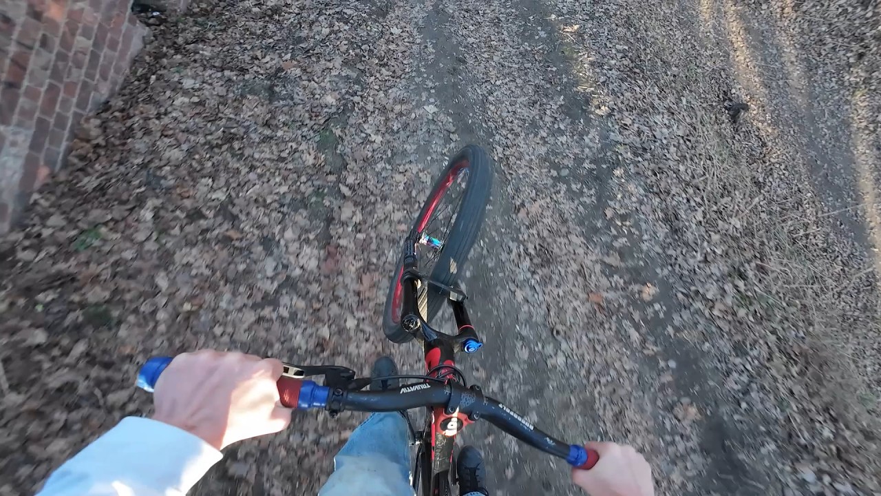 Dirty Downhill czyli dh na 5 barch w oponach!